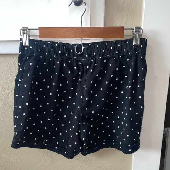 Black and white polkadot shorts - Picture 2 of 2